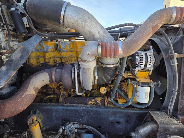 1994-freightliner-semi-image-36