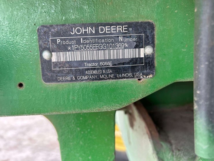 2016-john-deere-5055e-image-5