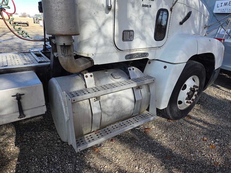 freightliner-image-25