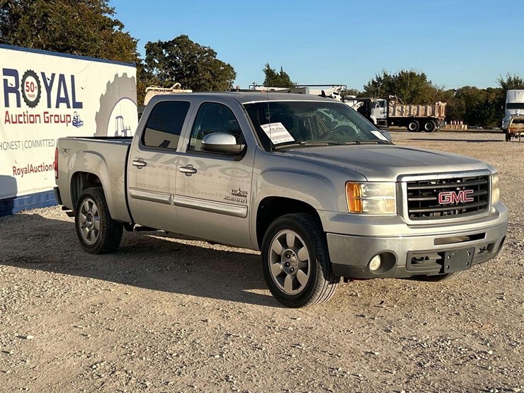 2010-gmc-1500-image-4