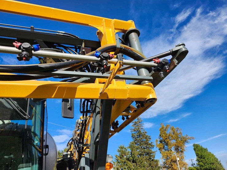 hagie-sts12-image-19