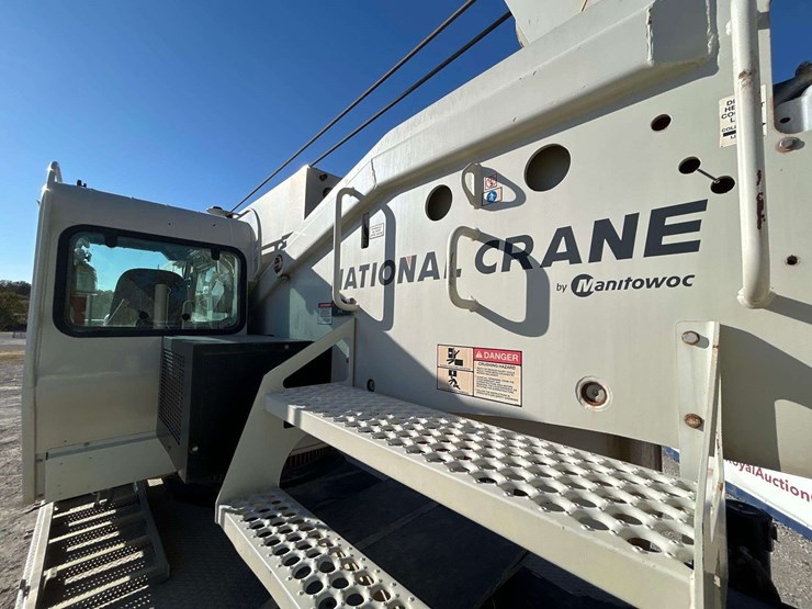 2015-peterbilt-367-image-24