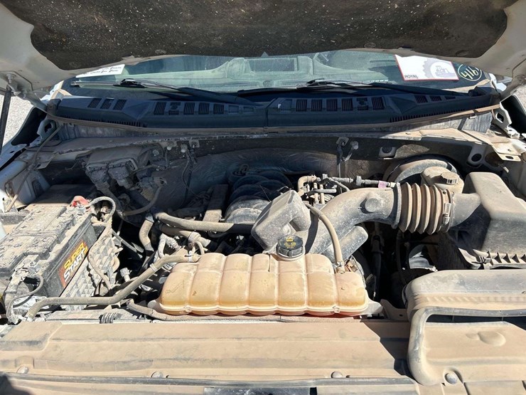 2016-ford-f150-image-9