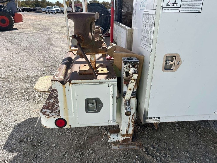 2013-ford-f350-image-34