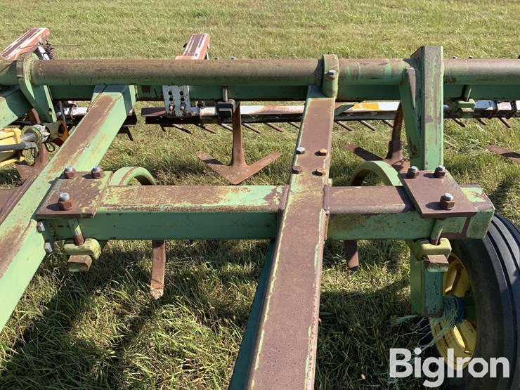 john-deere-1610-image-18