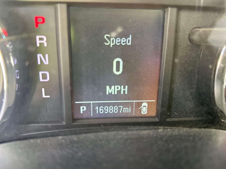 2017-chevrolet-silverado-1500-image-6