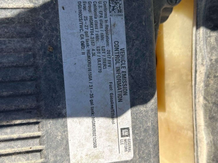 2017-chevrolet-silverado-1500-image-10