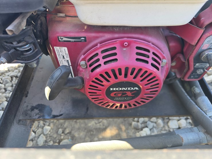 #22379-•-2019-fontaine-eq1-spreader-image-9