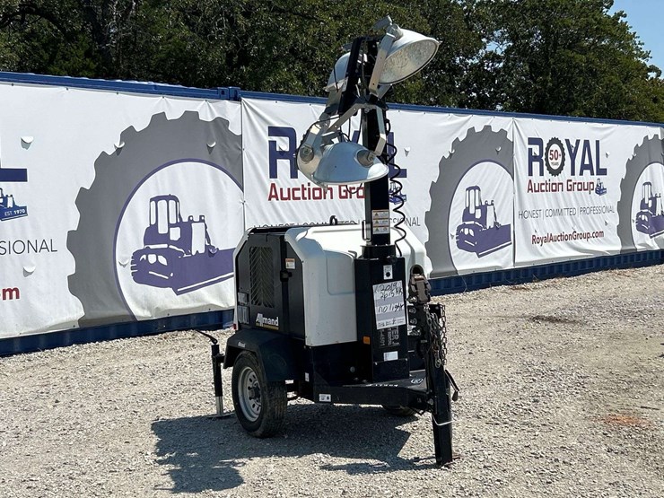 2019-allmand-bros-night-lite-v-series-image-4