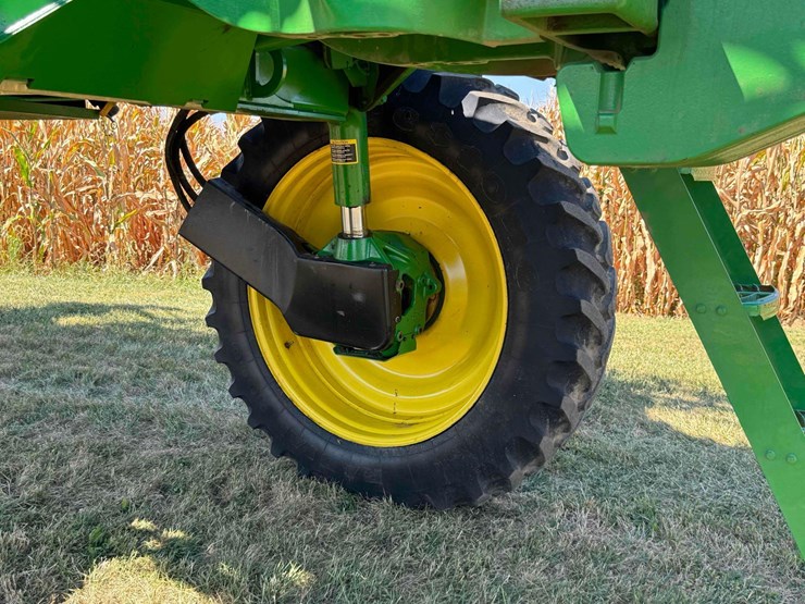 2011-john-deere-4730-image-7