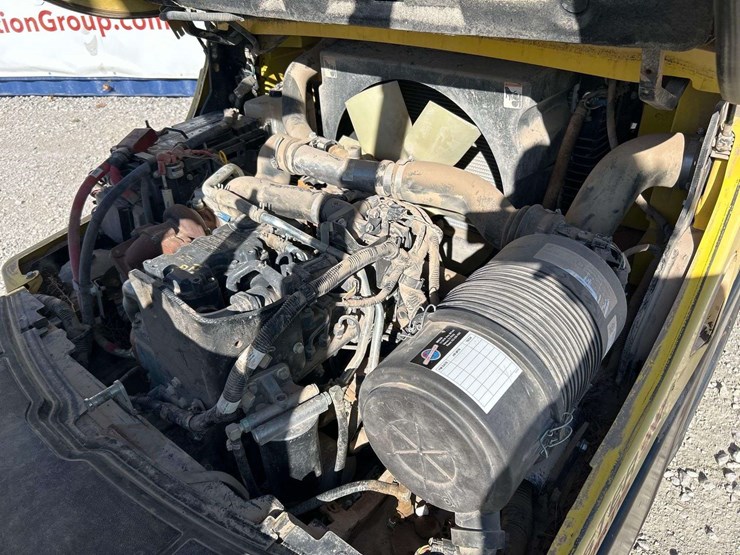 hyster-h90ft-8,000lb-diesel-forklift-image-6