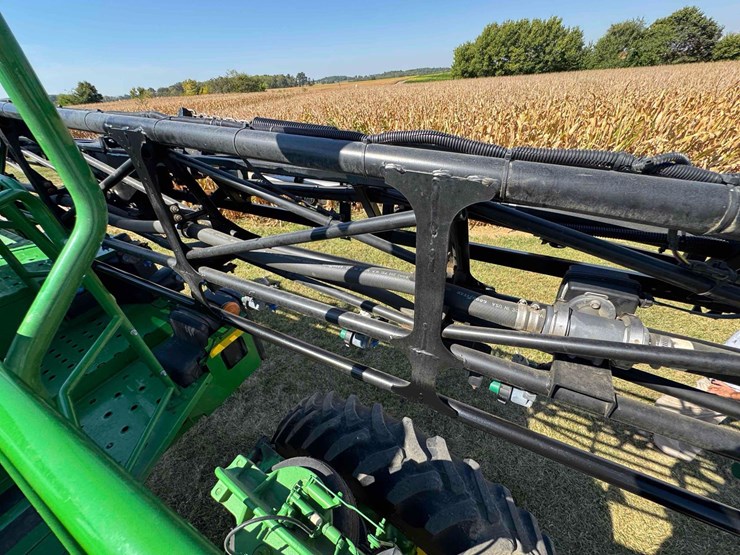 2011-john-deere-4730-image-27