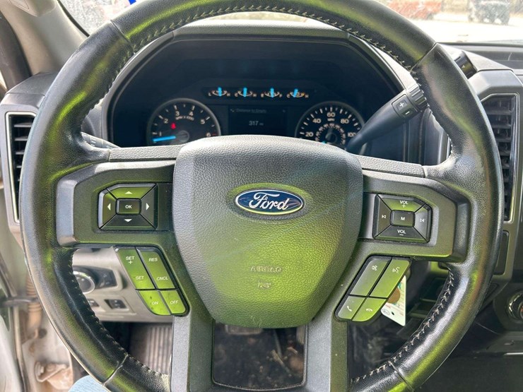 2018-ford-f150-image-14