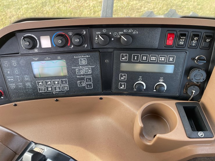 2005-john-deere-8420-image-19