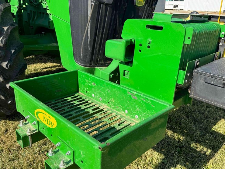 2013-john-deere-8285r-image-21