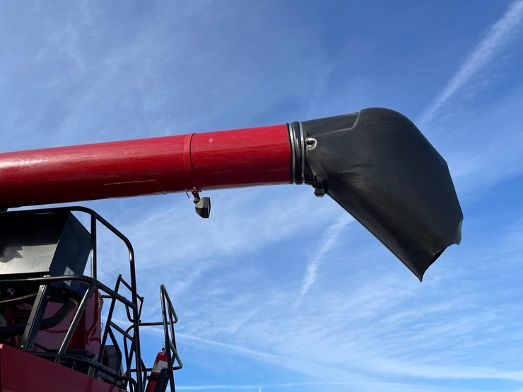 2014-case-ih-5130-image-29