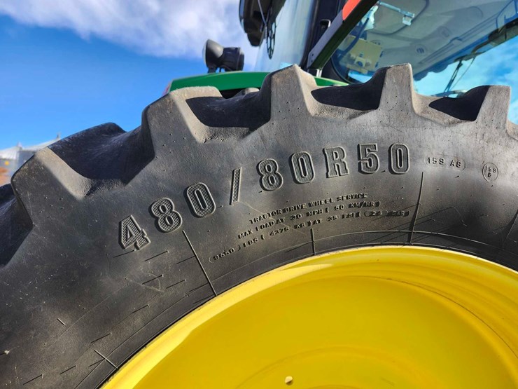 2012-john-deere-8285r-image-14