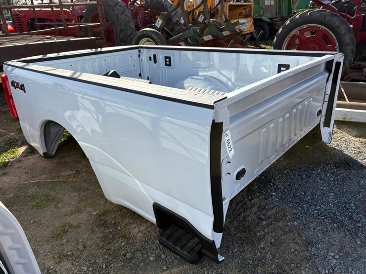 2024-ford-truck-bed-image-2