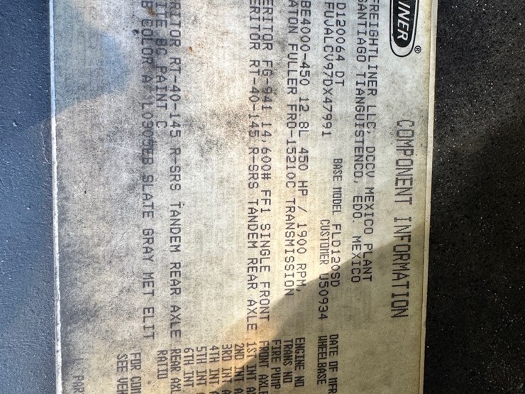 #14024-•-2007-freightliner-fld120sd-truck-tractor-image-26