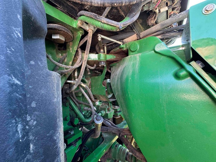 2012-john-deere-9360r-image-32