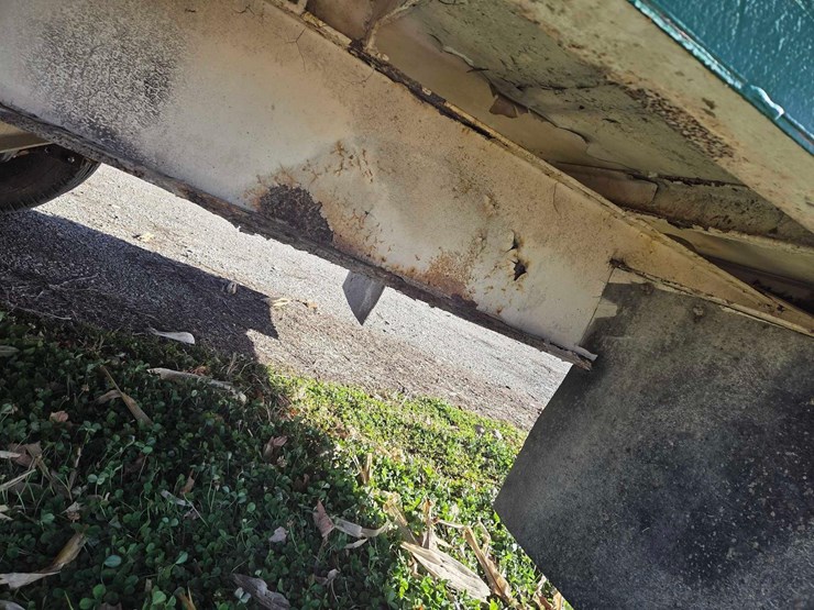 flatbed-trailer-image-16