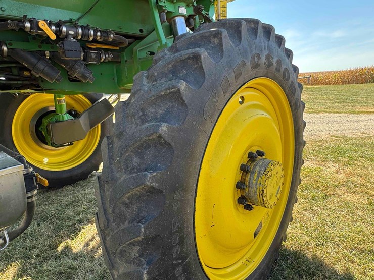 2011-john-deere-4730-image-20