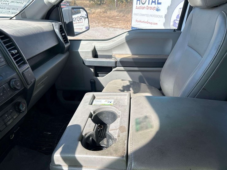 2016-ford-f150-image-17