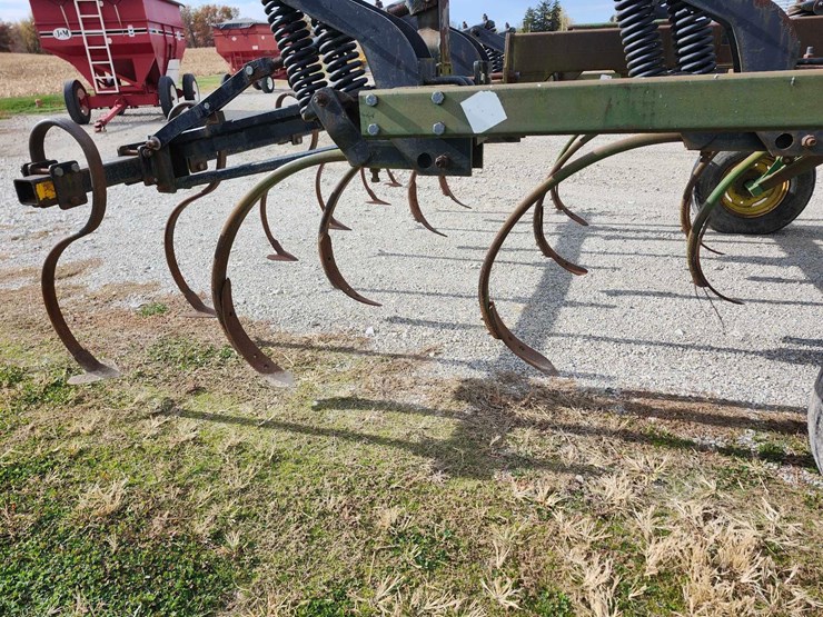 john-deere-712-image-10