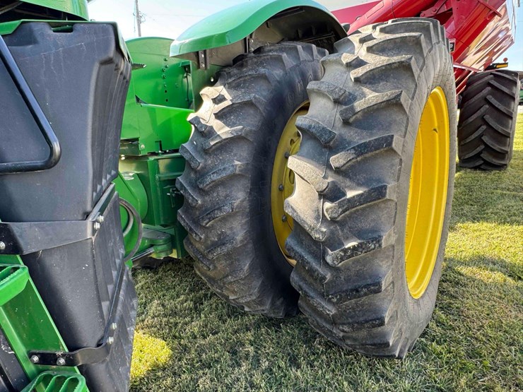 2012-john-deere-9360r-image-28