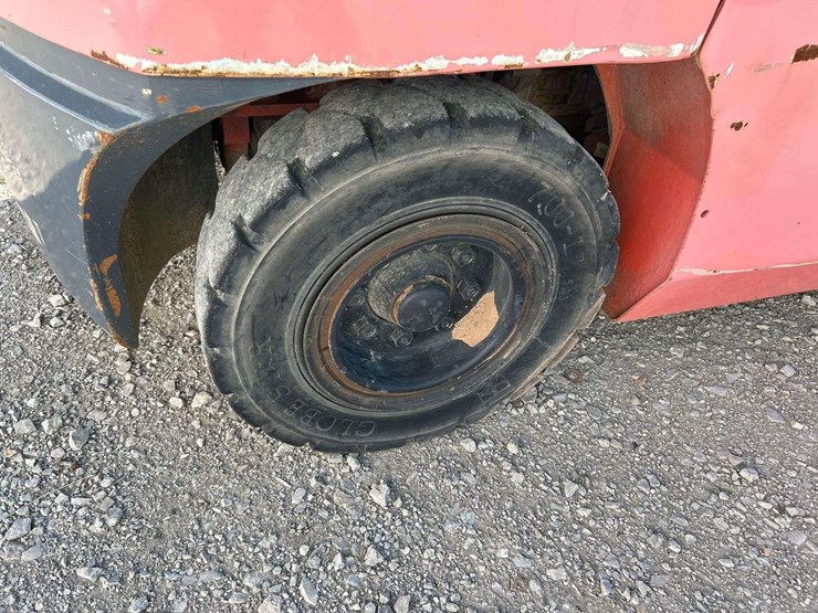 toyota-7fdku40-7,350lb-forklift-image-17