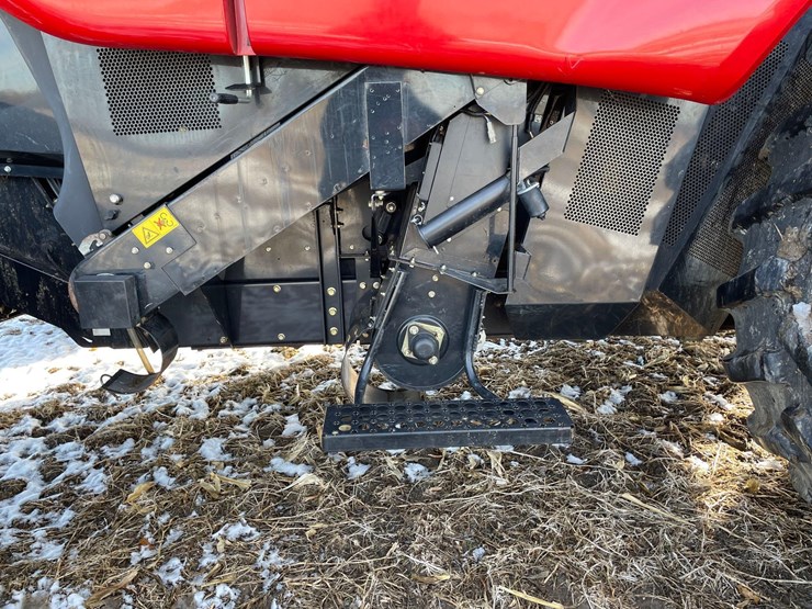 2014-case-ih-5130-image-40