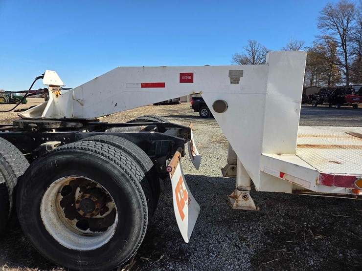 flatbed-trailer-image-22