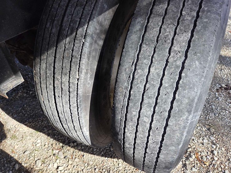 lime-city-hopper-bottom-trailer-image-22