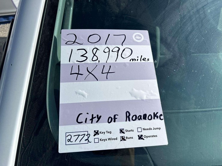 2017-chevrolet-silverado-2500-image-11