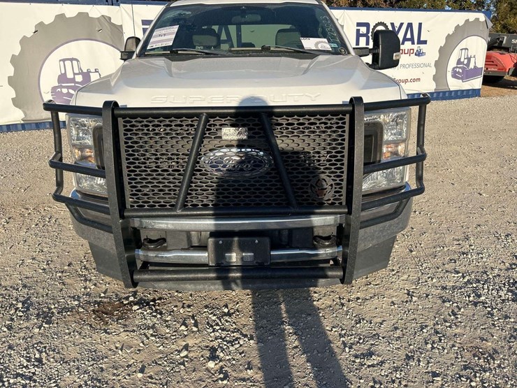 2020-ford-f250-image-22