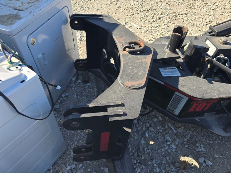 #22379-•-2019-fontaine-eq1-spreader-image-11