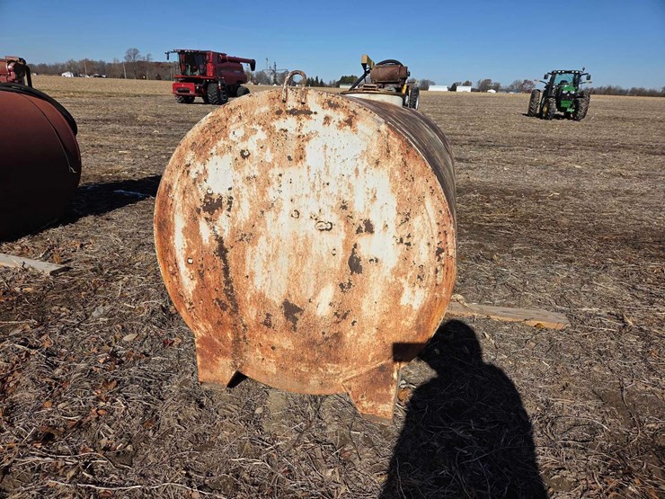 750-gallon-fuel-tank-image-10