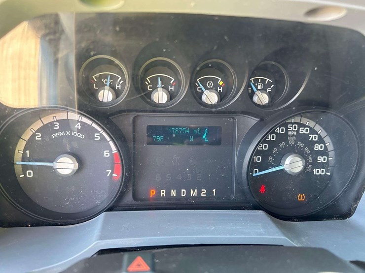 2014-ford-f250-image-12