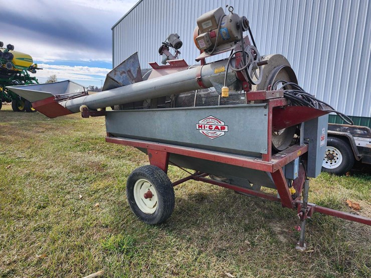 dmc-hi-cap-44-image-1