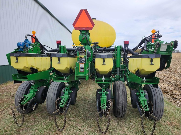 2014-john-deere-1770-image-10