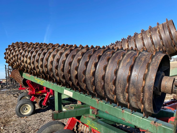 brillion-x-fold-packer-image-18