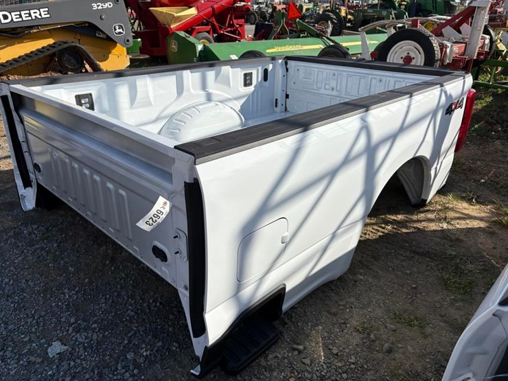 2024-ford-truck-bed-image-1