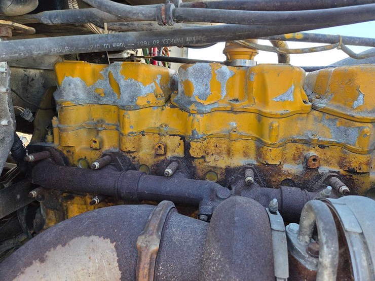 1994-freightliner-semi-image-37