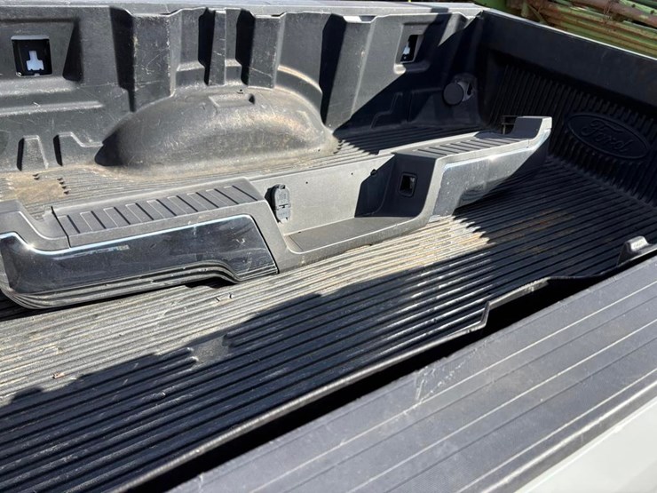 2020-ford-truck-bed-image-4