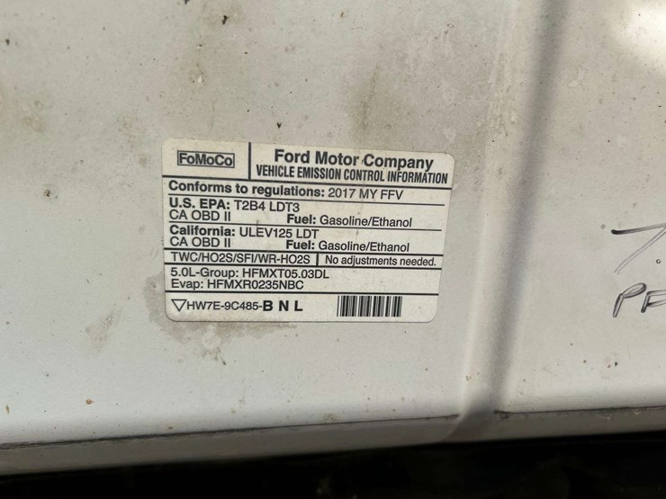 2017-ford-f150-image-10