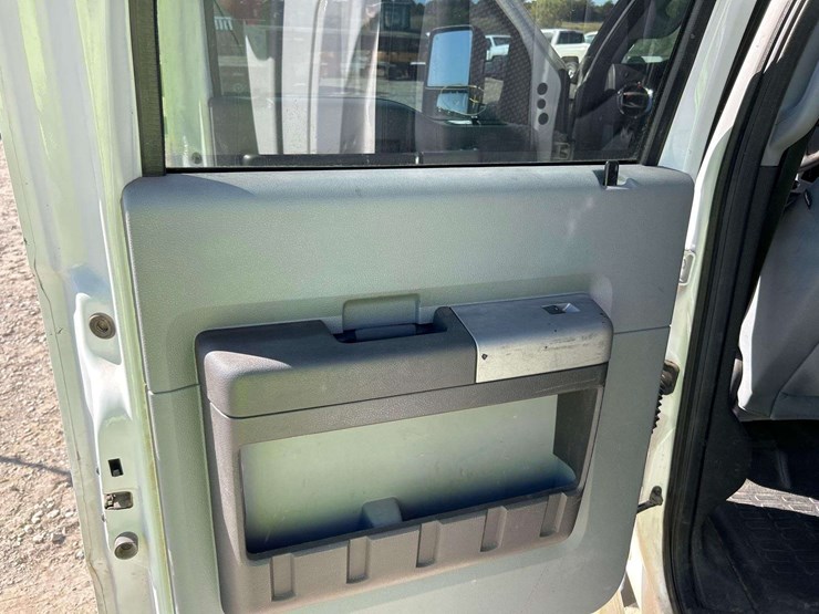 2014-ford-f250-image-17