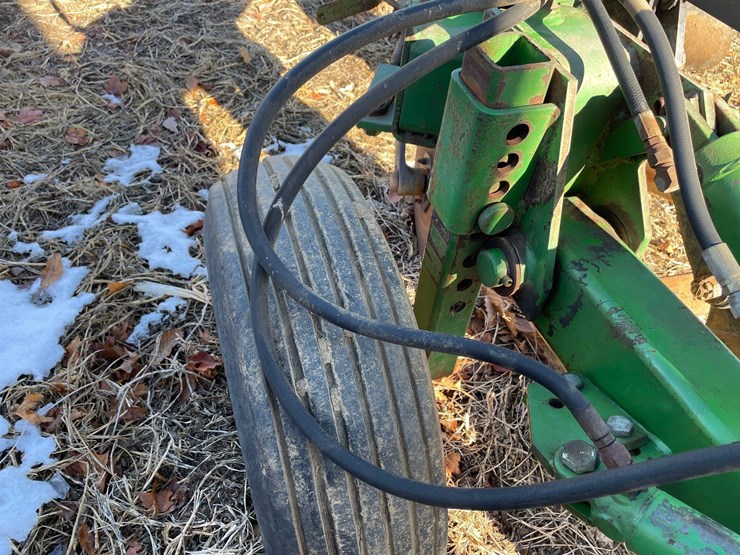 john-deere-2800-image-17