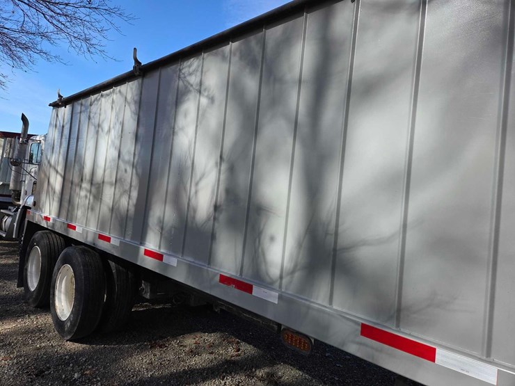 lime-city-hopper-bottom-trailer-image-31