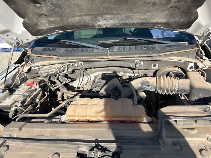 2017-ford-f150-image-8