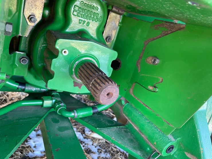 john-deere-8200-image-23